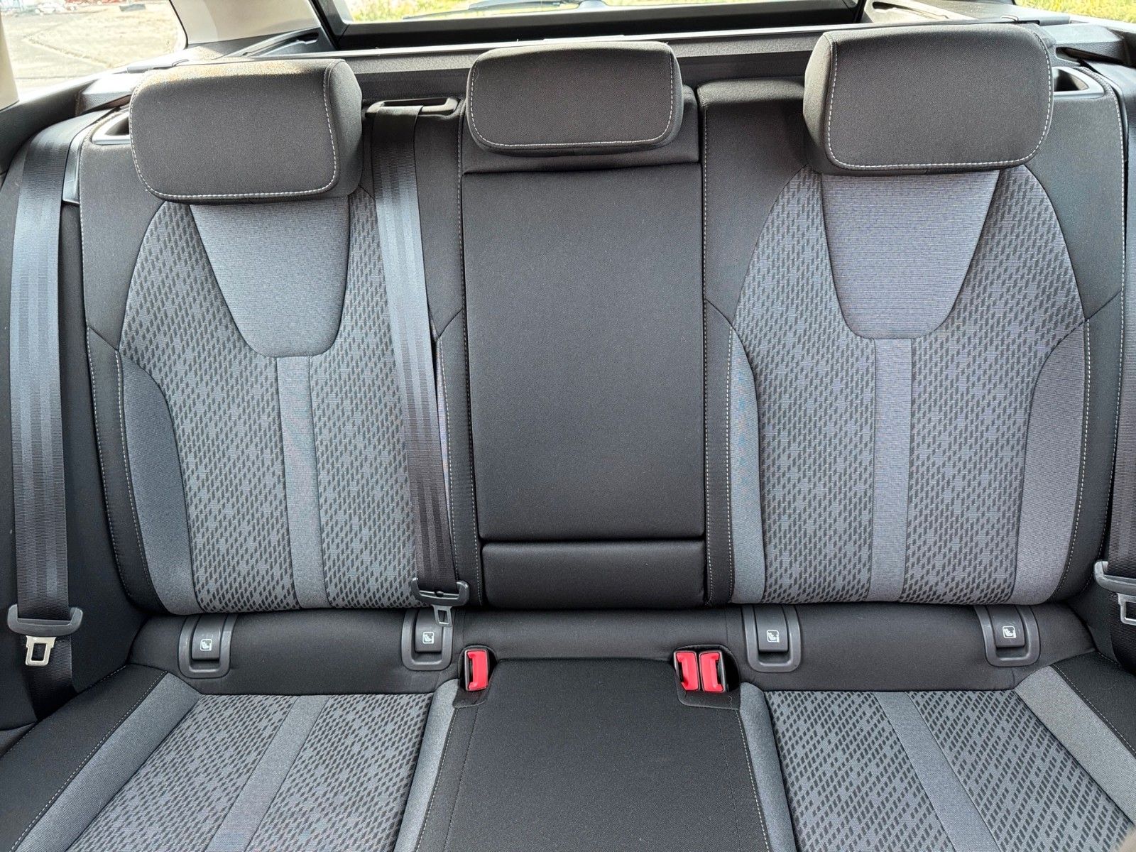 Fahrzeugabbildung SKODA Octavia Combi Style First Edition 2.0 TDI