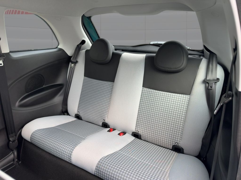 Fahrzeugabbildung Fiat 500 1.0 Hybrid ''Torino''