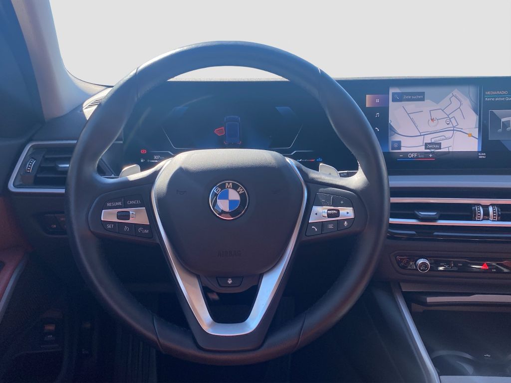 BMW 3 Series 2024