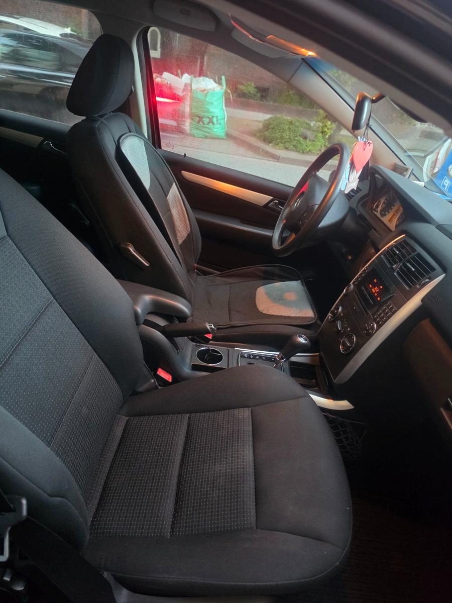 Mercedes-Benz B170 2005 — photo 10