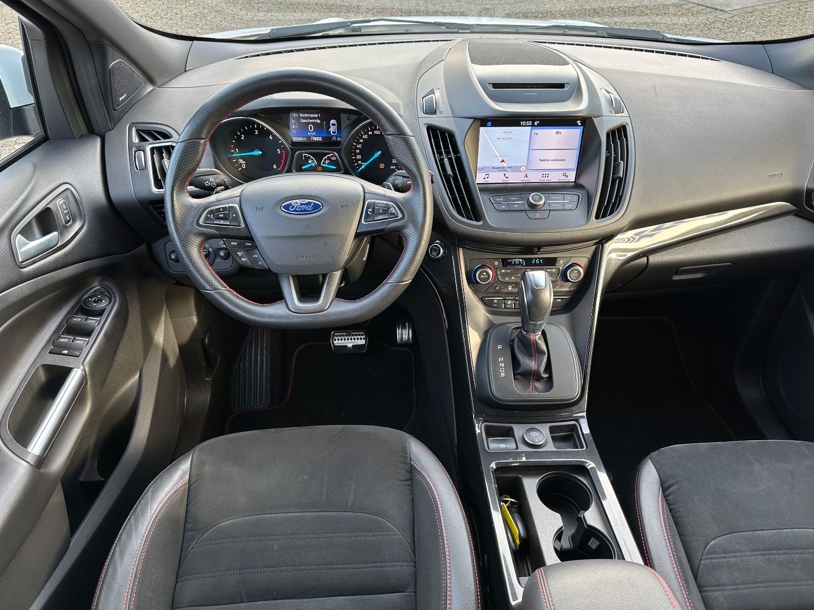 Fahrzeugabbildung Ford Kuga 2.0 TDCi 4x4 ST-Line AHK/Pano/Navi/Sound