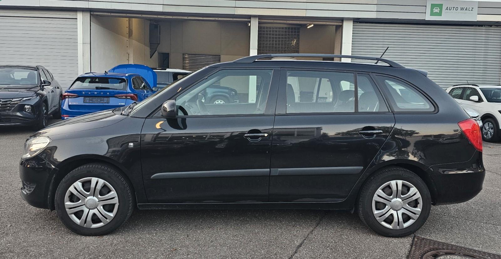 Skoda Fabia 2012 — interior