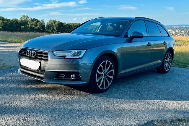 AUDI Audi A4 Avant 2.0 Quattro