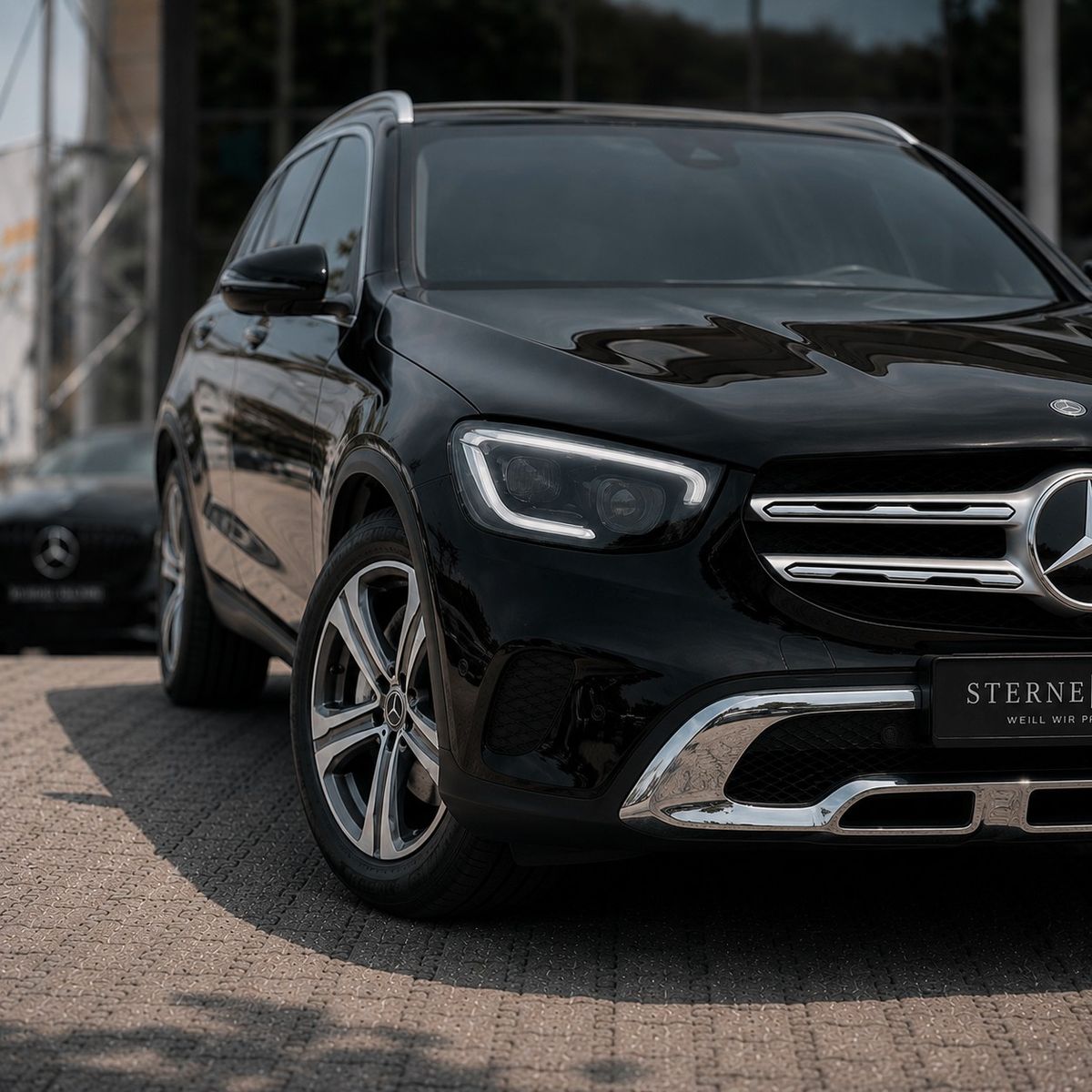 Mercedes-Benz GLC 220 PANO RÜCKFAHRK MBUX LED LUXURY SITZHEIZ
