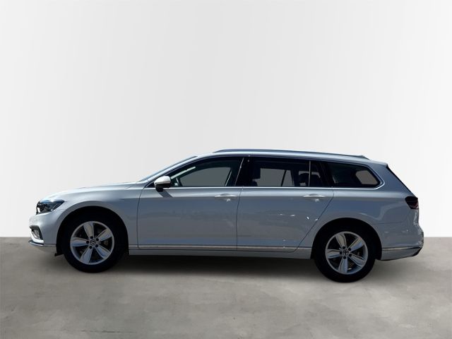 Passat Variant 2.0 TSI Elegance LED+NAVI+AHK+RFK