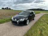 Volkswagen Golf 5 R32 mit Schalensitze - Volkswagen Golf aus 2006: Golf5