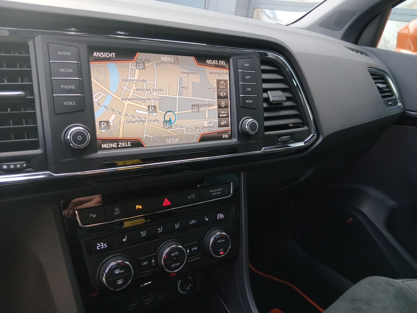 Seat Ateca 1.5 TSI Xcellence *BEATS*NAV*GRA*LED*SHZ* foto 18