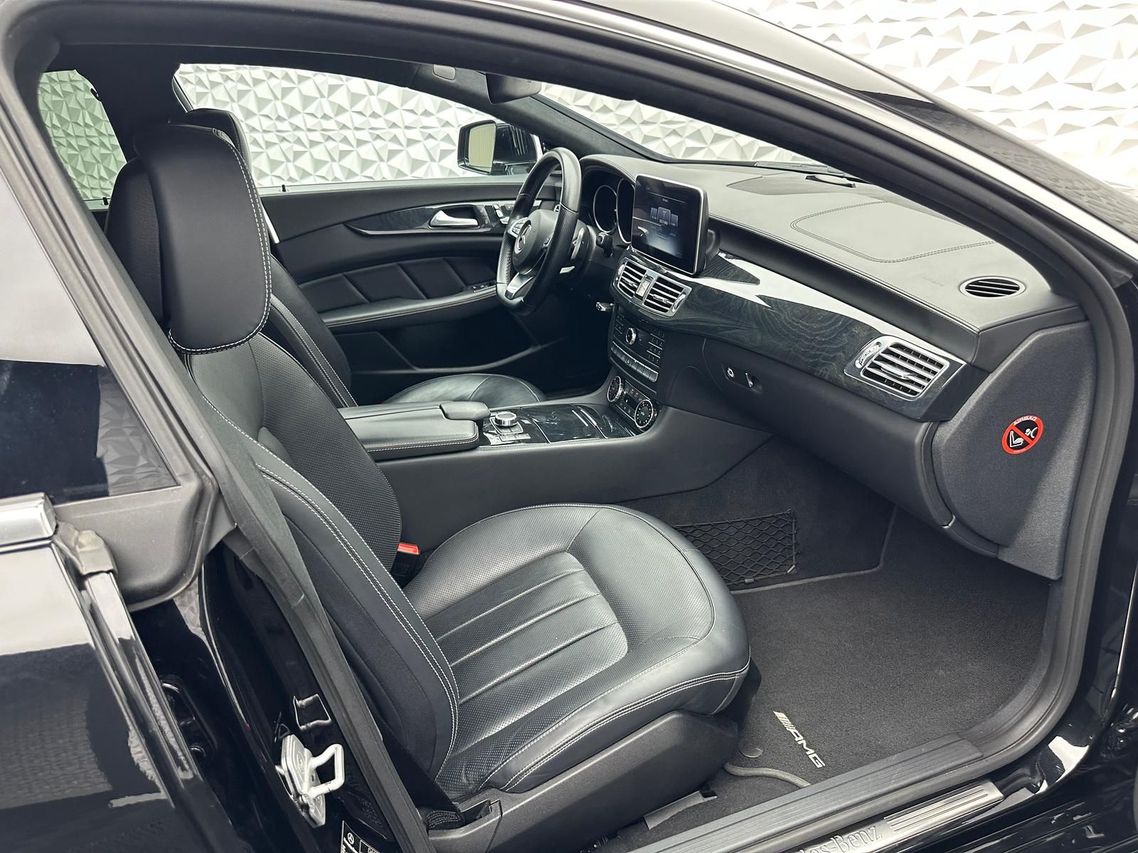 Fahrzeugabbildung Mercedes-Benz CLS 350d AMG/9G/4MATIC/DISTRO/PANO/360°/ILS/RCAM