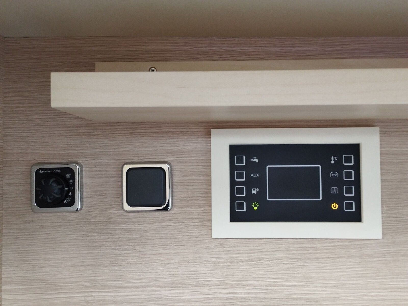 Fahrzeugabbildung Forster I 726 VB