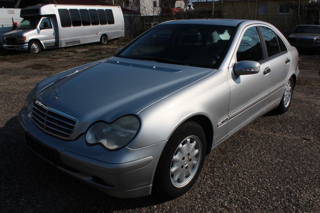Angebot ansehen Mercedes-Benz C 180