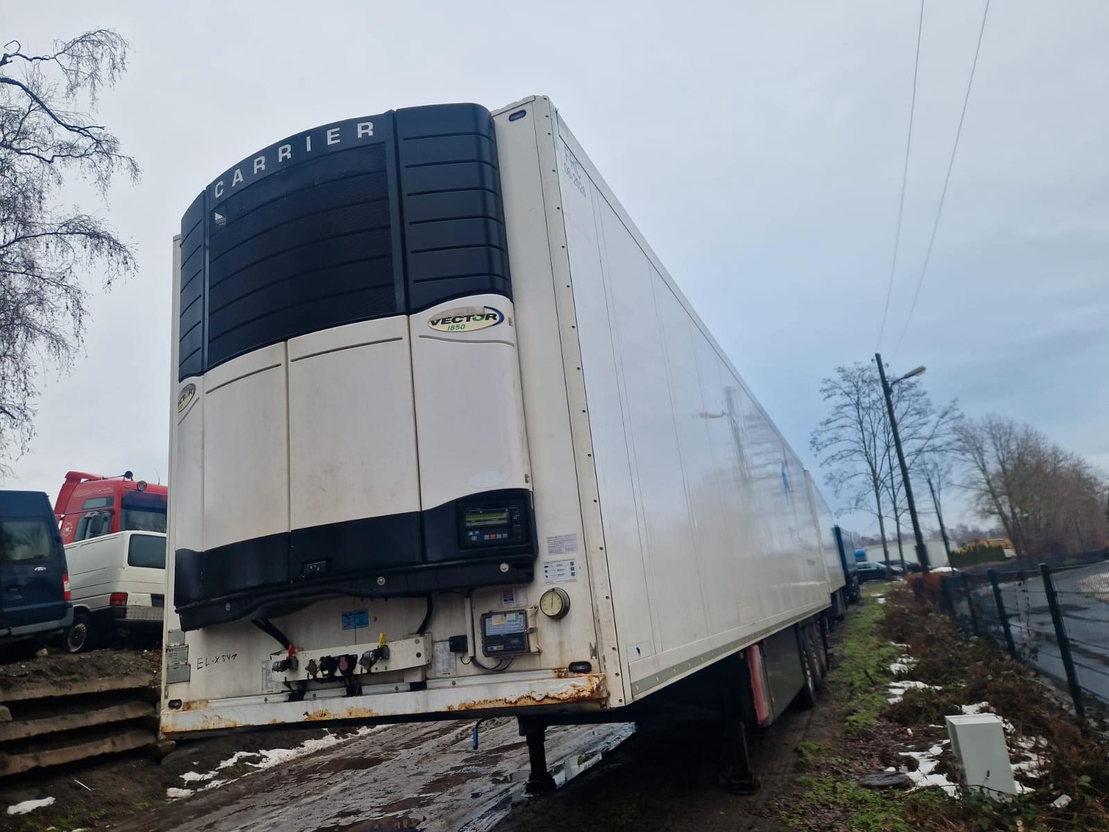 Schmitz Cargobull SKO24