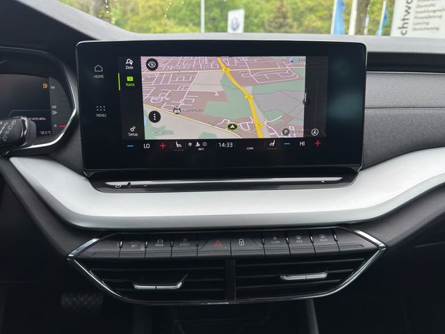 Octavia Combi 2.0 TDI DPF Style DSG ACC HUD LED