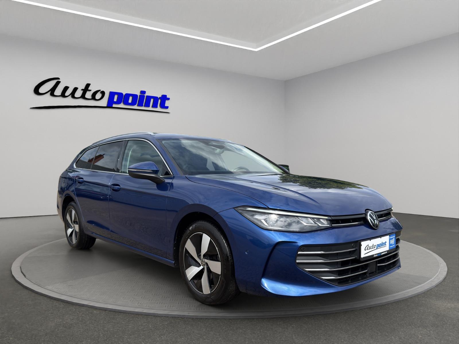 Volkswagen Passat Variant 2.0 TDI Business PANO HUD DCC