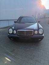 Mercedes-Benz MERCEDES BENZ E320 W210 AMG - gebrauchte Mercedes-Benz E 320 aus dem Jahr 1997