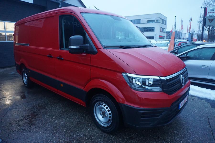 Volkswagen Crafter Kasten Kasten 35 mittellang FWD