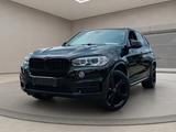 BMW X5 xDrive 30 d*AHK*LEDER*SHZ*SHLÜFTUNG*8FACH - BMW X5: 8.8