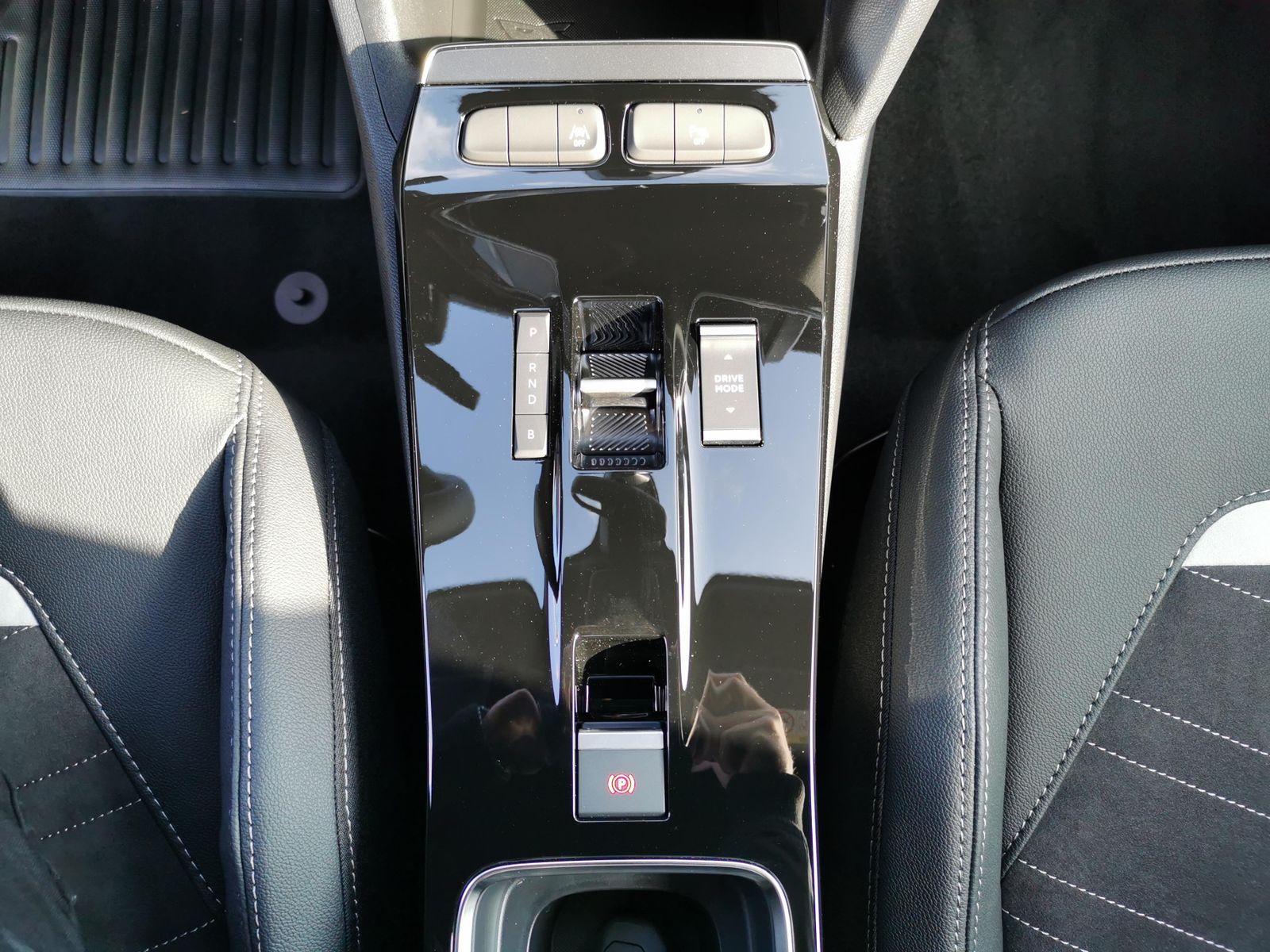 Fahrzeugabbildung Opel Mokka GS Electric