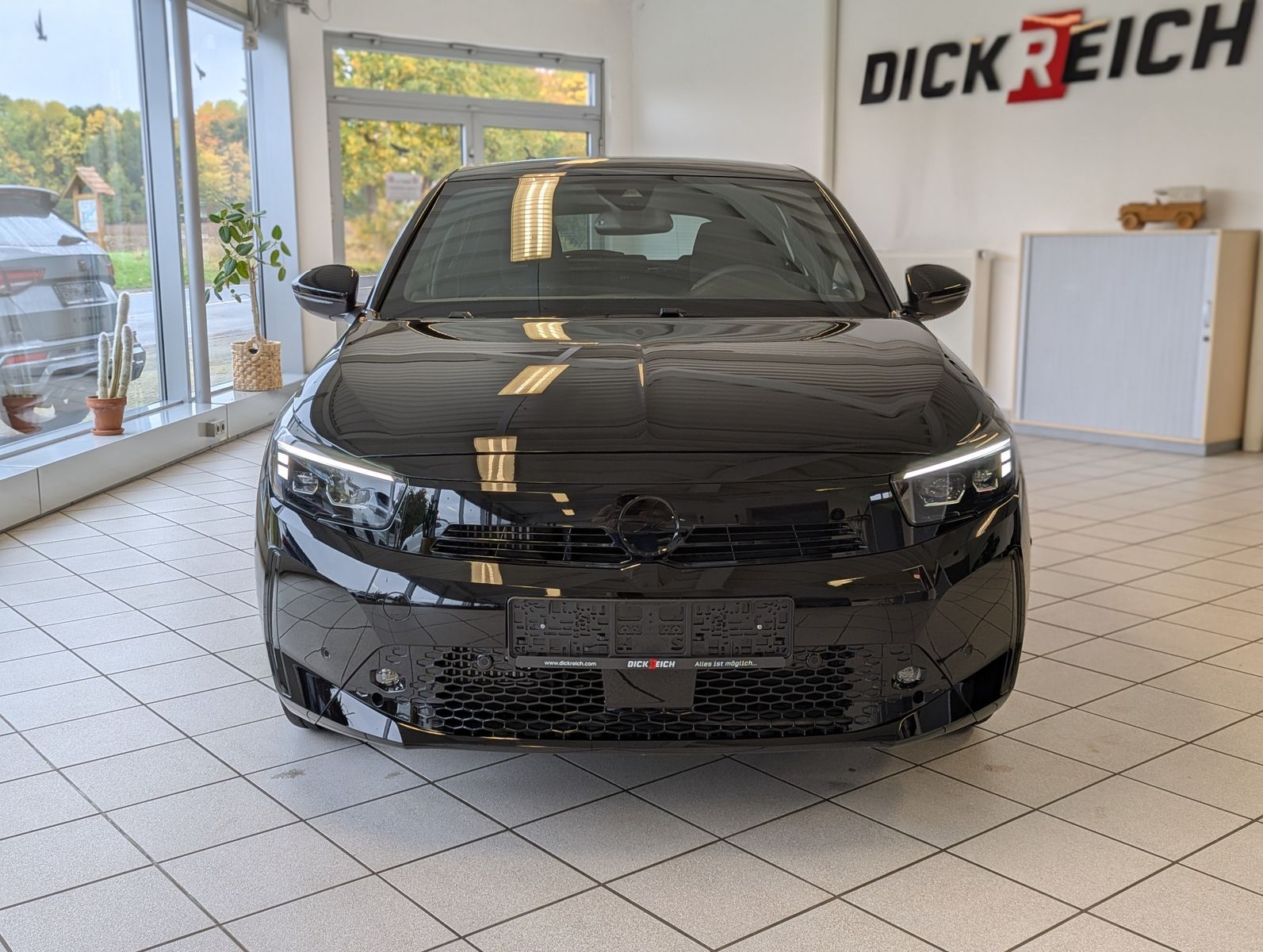 Fahrzeugabbildung Opel Corsa 1.2 GS IntelliLux Tech1-Komfort-Paket Cam