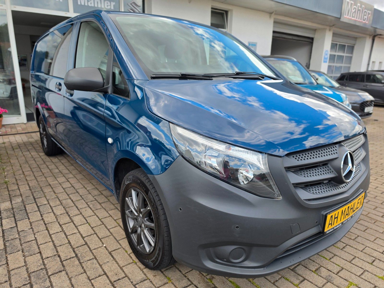 Mercedes-Benz Vito Mixto 116 LANG AHK BT NAVI KLIMA TEMP 1.H foto 2