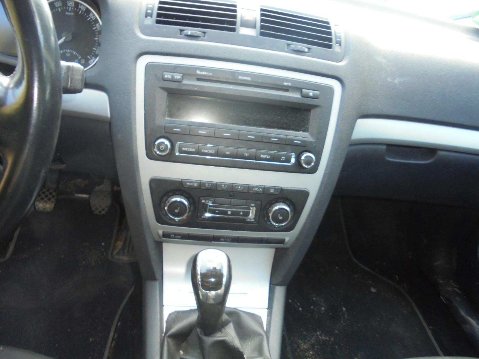 Skoda Octavia 2013 — photo 10