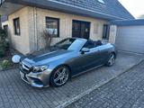 Mercedes-Benz E 300 Autom. - - Mercedes-Benz E 300 mit Benzin-Antrieb: Cabrio