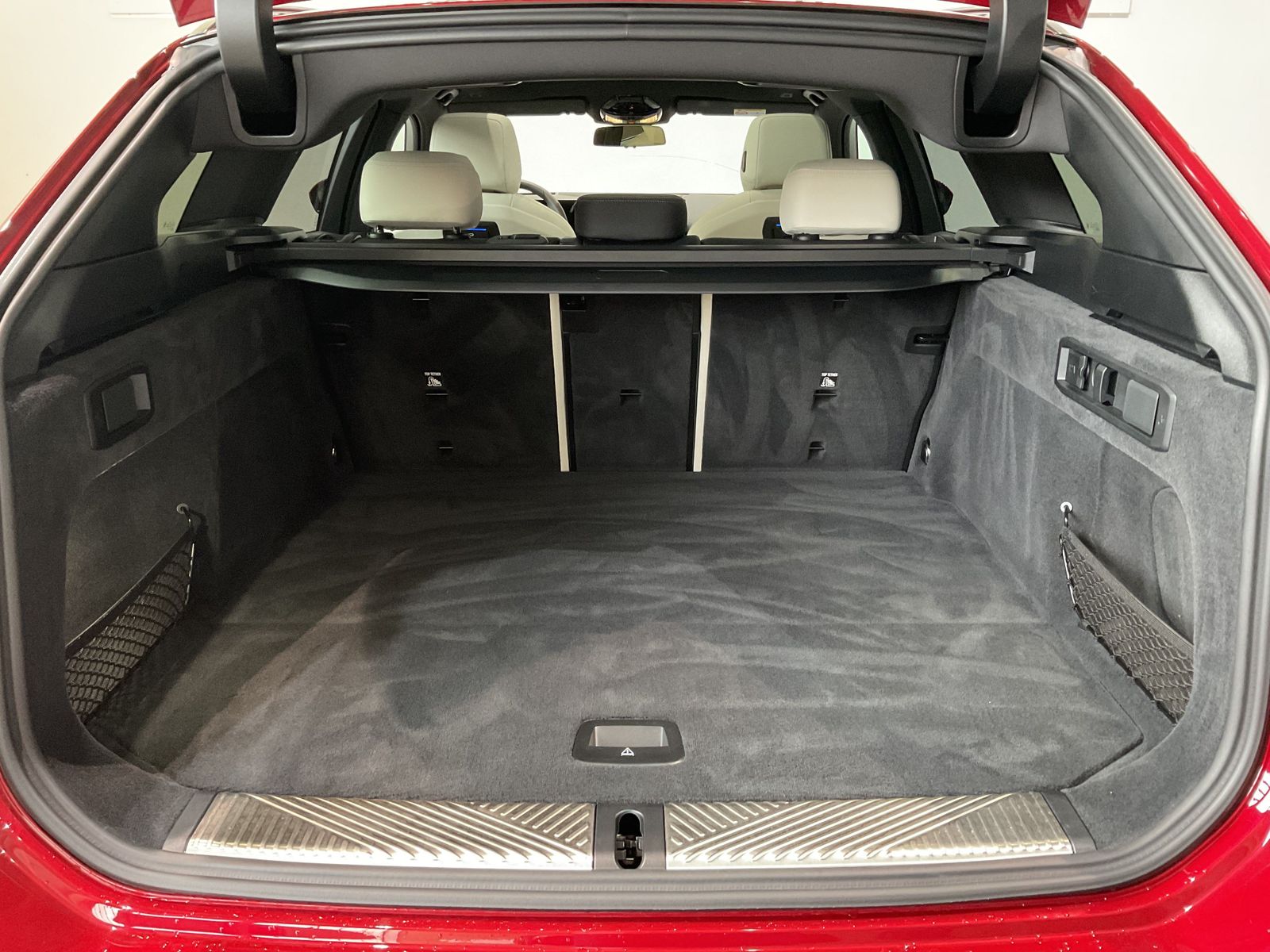 Fahrzeugabbildung BMW 540d xDrive M Sportpaket pro | Sitzbelüftung vor