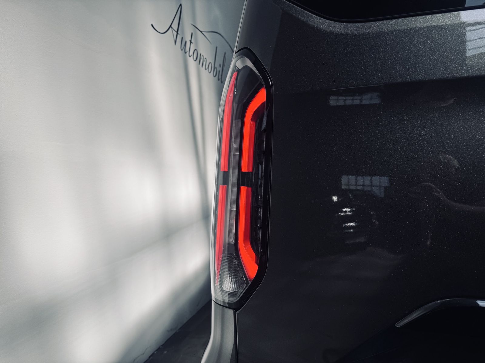 Ford Tourneo Custom 320 L2 Tourneo Titanium X / Leder foto 12