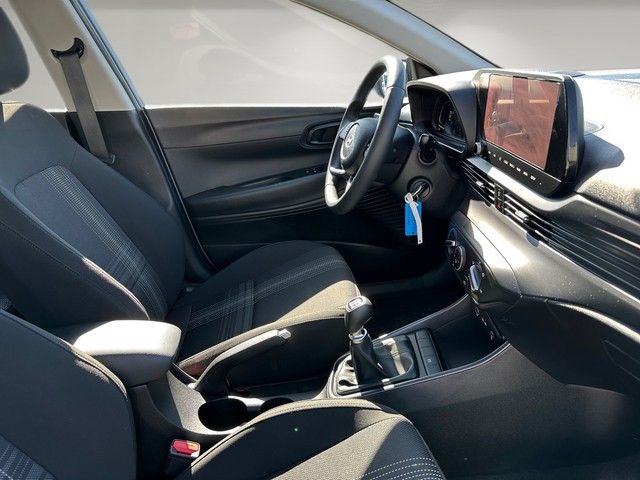 Fahrzeugabbildung Hyundai i20 1.2l Select TEMPOMAT+KAMERA+DIGICOCKP+++
