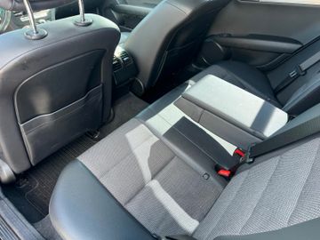Mercedes C 300 - 7