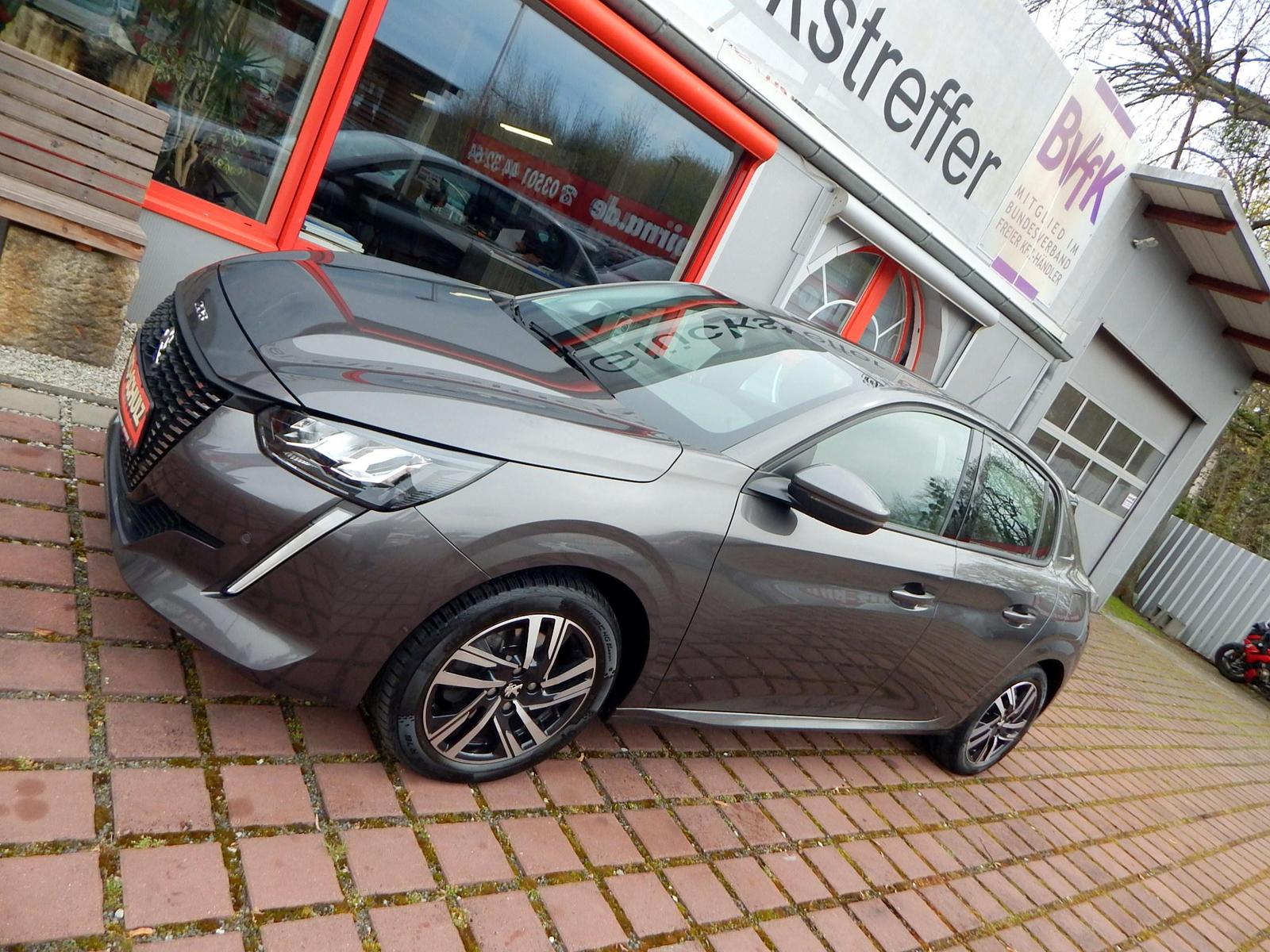 Peugeot 208 Allure NAVI RF-KAMERA AHZV