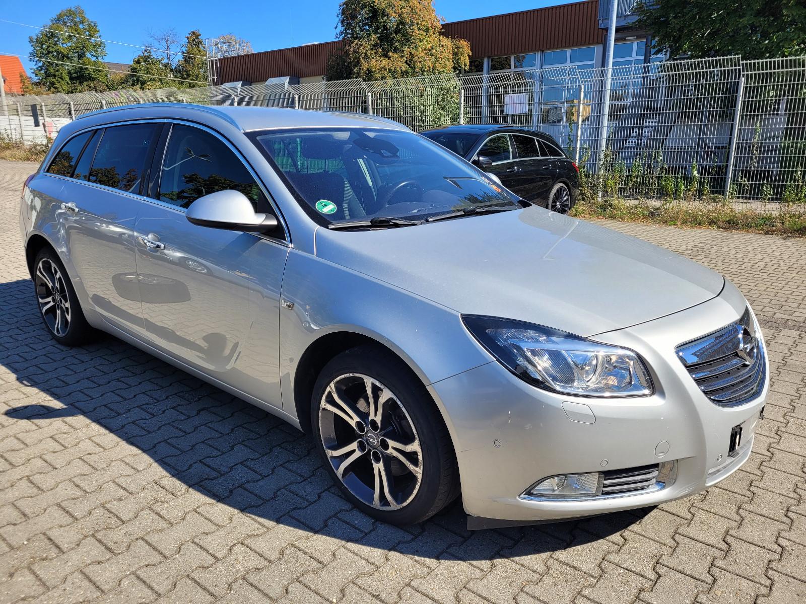Opel Insignia 2013 — photo 8