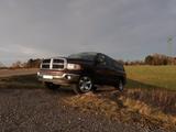 Dodge RAM 1500 4x4 Crew Cab Hemi 5,7l - Dodge aus 2005