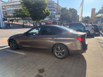 BMW 320 - 6