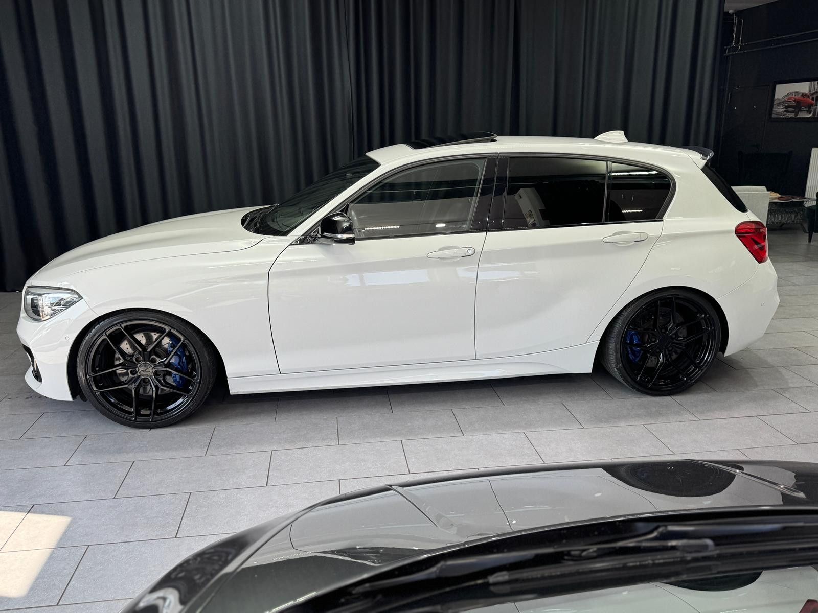 Fahrzeugabbildung BMW M140I Limo|H&K|PANO|MEMORY|KAMERA