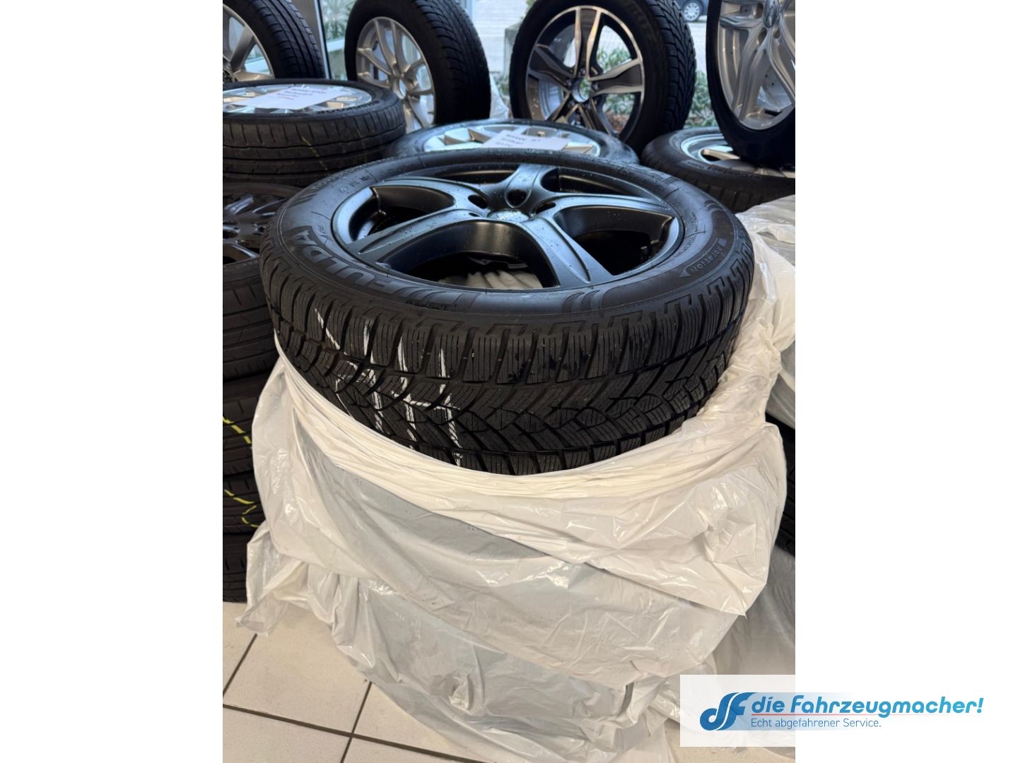 Fahrzeugabbildung Hyundai IONIQ 5 Uniq Elektro HUD El. Fondsitzverst. Navi