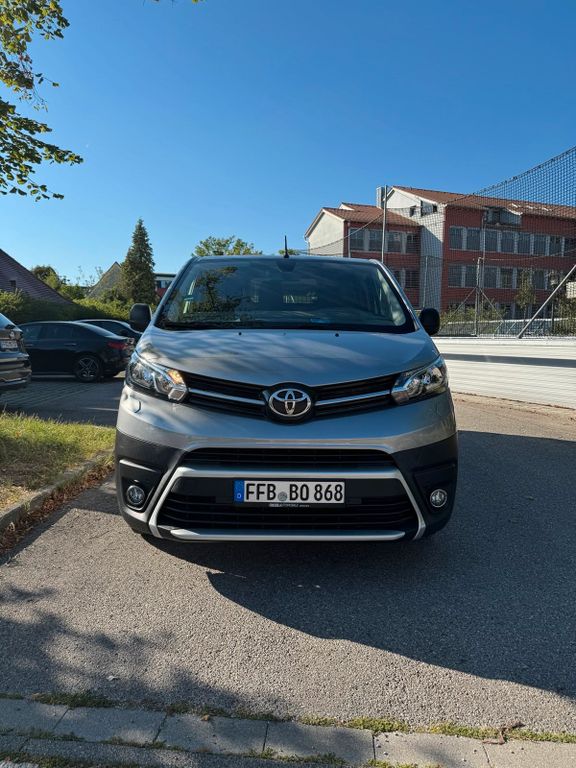 Image of Toyota Verso