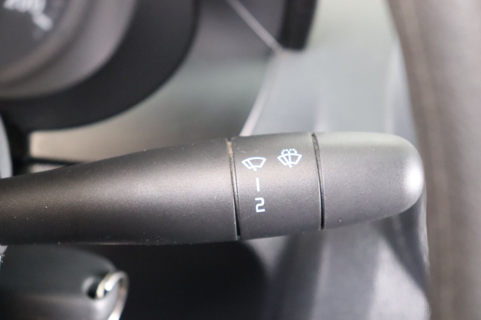 Fahrzeugabbildung Dacia Logan 1.4 MPI * PDC * 8-fach