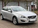 Volvo V60 2.4 D5 215PS Summum Automatik Vo... - Volvo V60: Ps