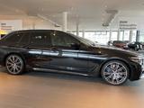 BMW 540d xDrive Touring M Sport - BMW 540 mit Diesel-Antrieb: Vollleder, Kombi
