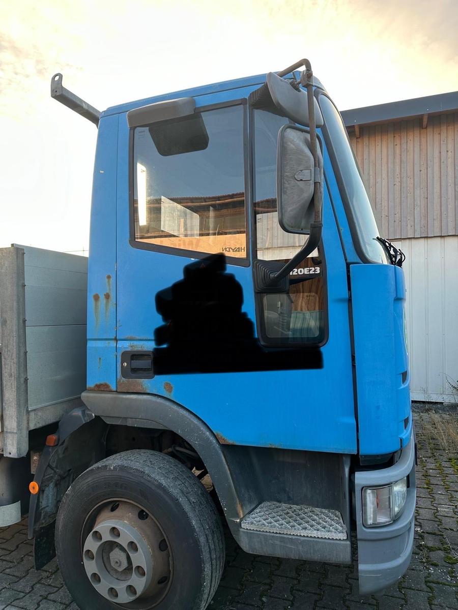 Iveco 120E23