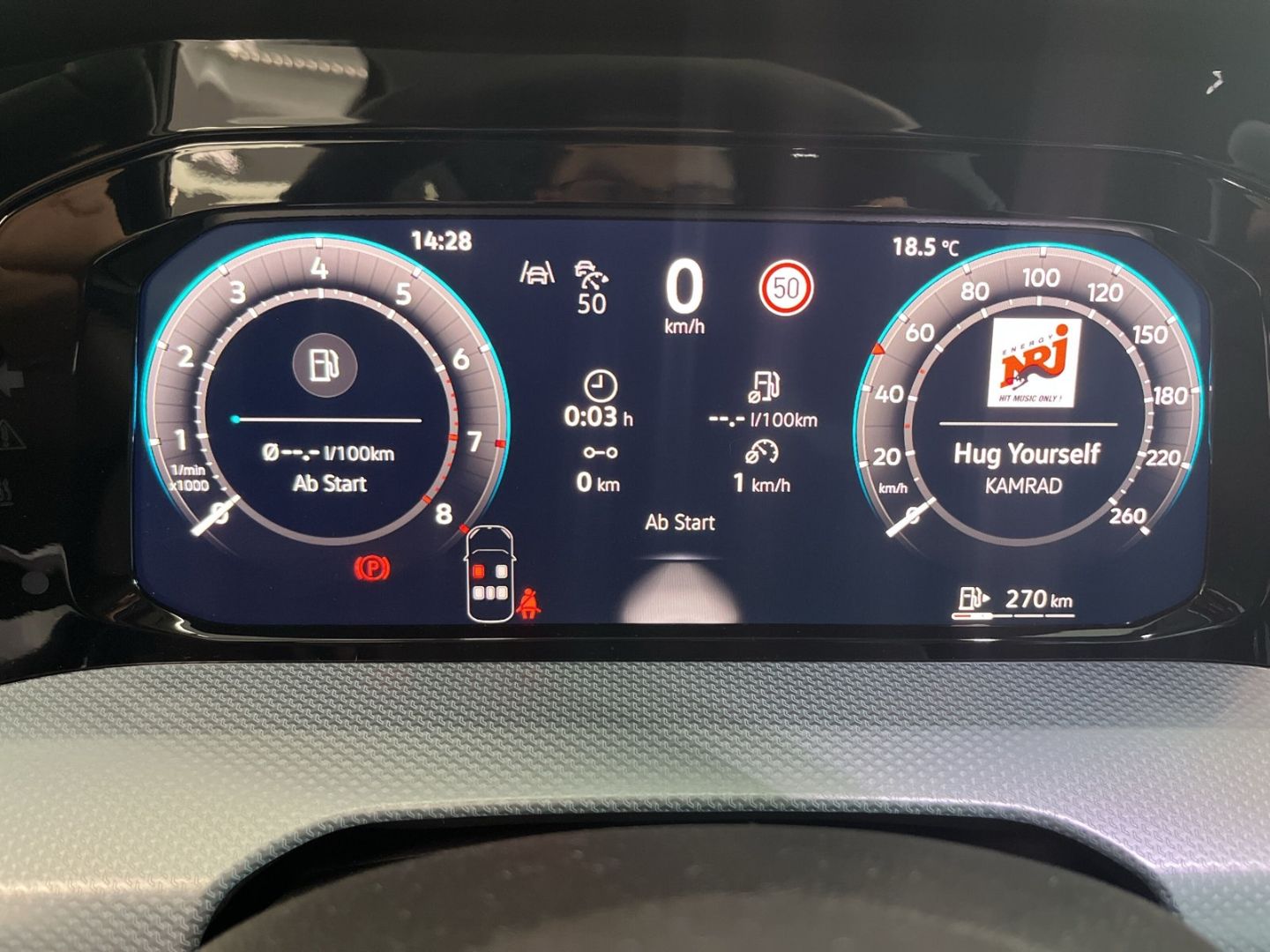 Fahrzeugabbildung Volkswagen Golf Energy Life 1.5 TSI AHK-el. klappb. Navi Di