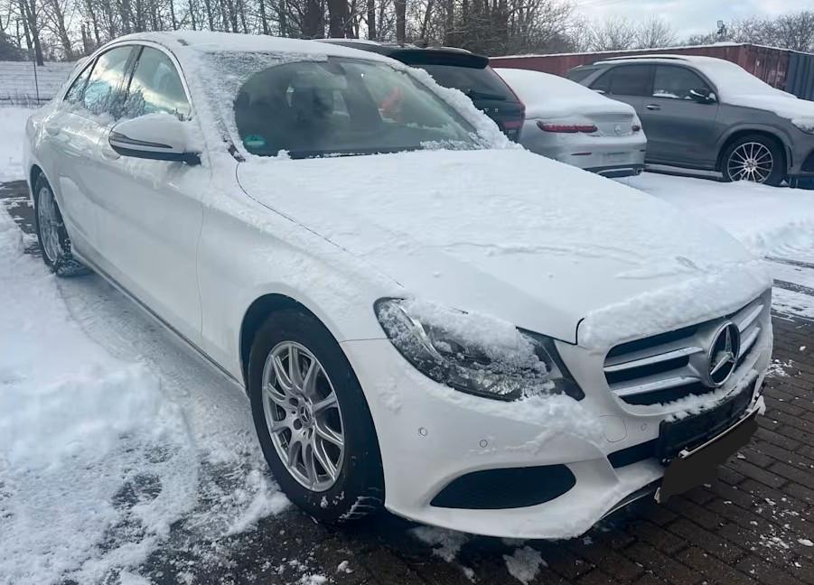 Mercedes-Benz C 200 d Limousine AVANTGARDE*LED*KAMERA*AHK