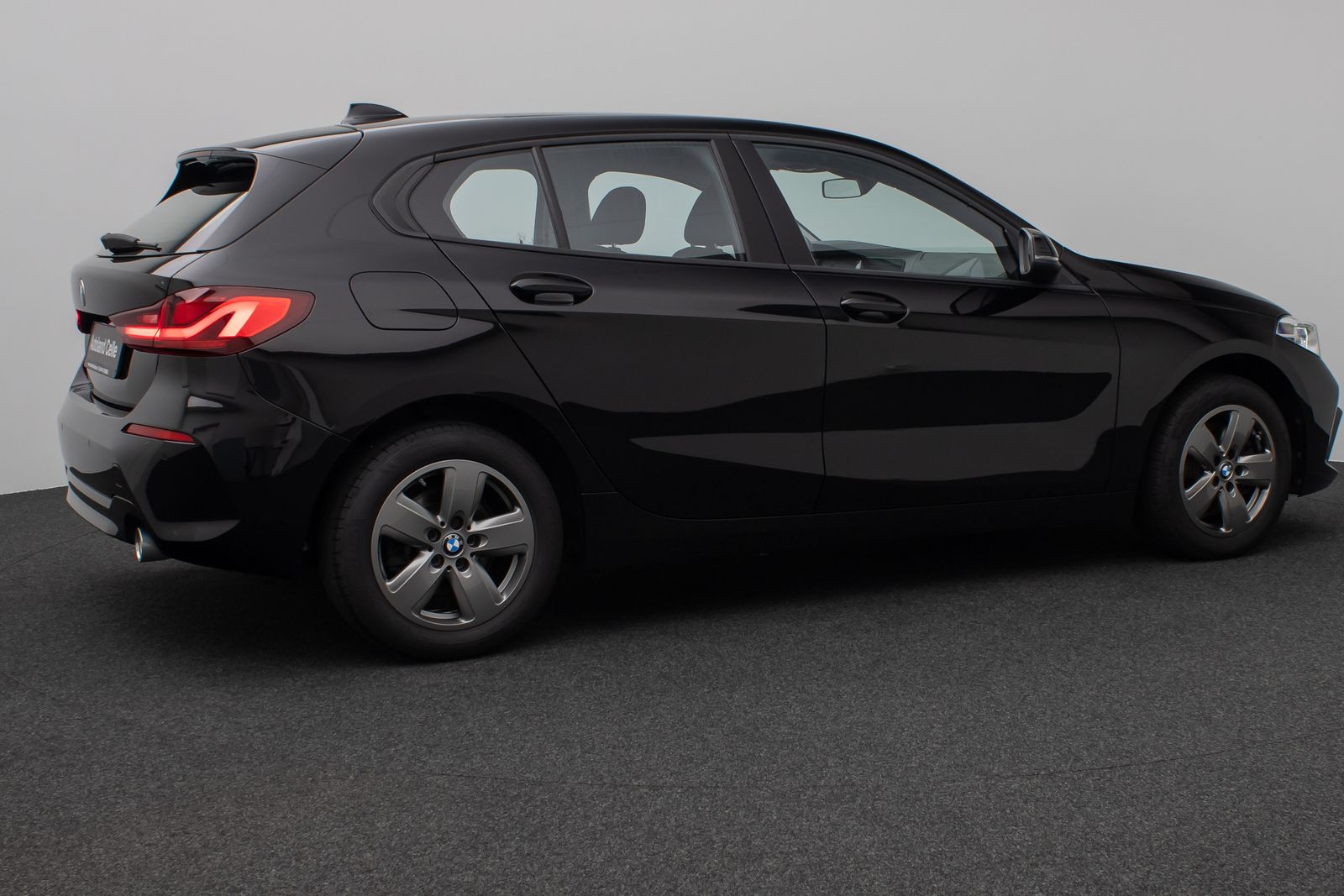Fahrzeugabbildung BMW 118d DAB CockPitPro Geschwindigkeitsreg PDC LED