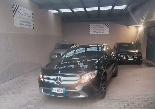 Mercedes-Benz Mercedes-benz GLA 200 Sport