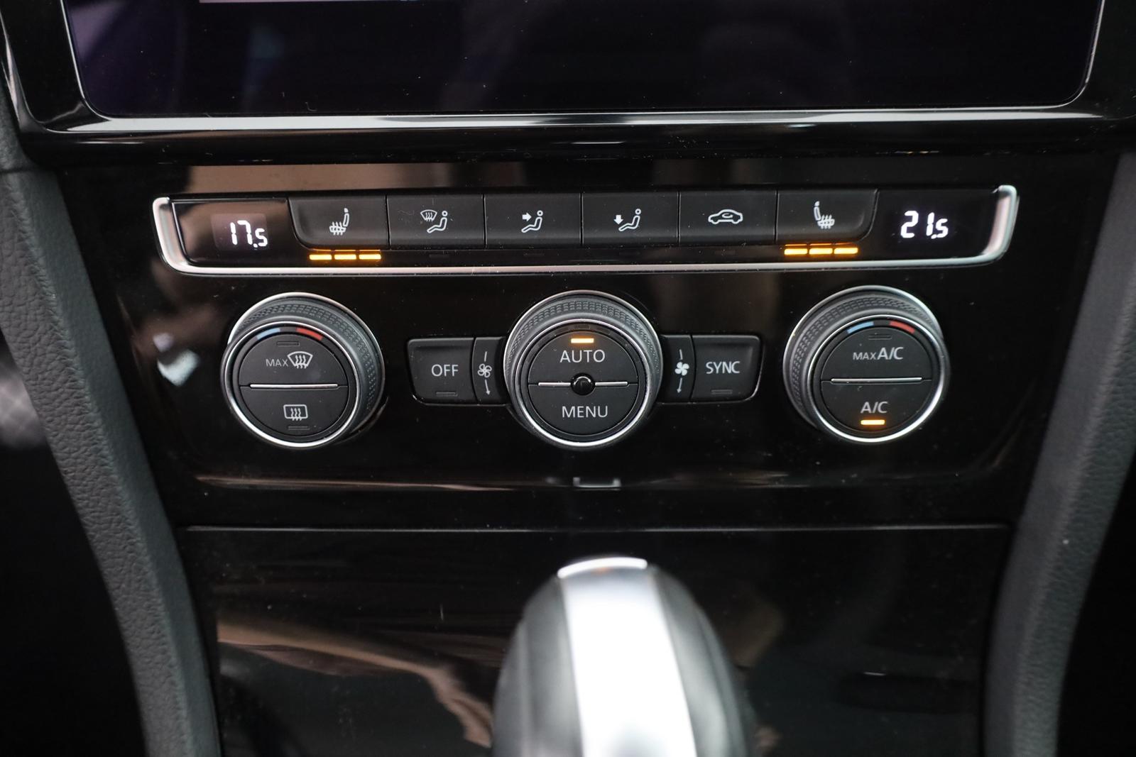 Volkswagen Golf VII Variant 1.5 TSI DSG Highline LED Navi, миниатюра 12