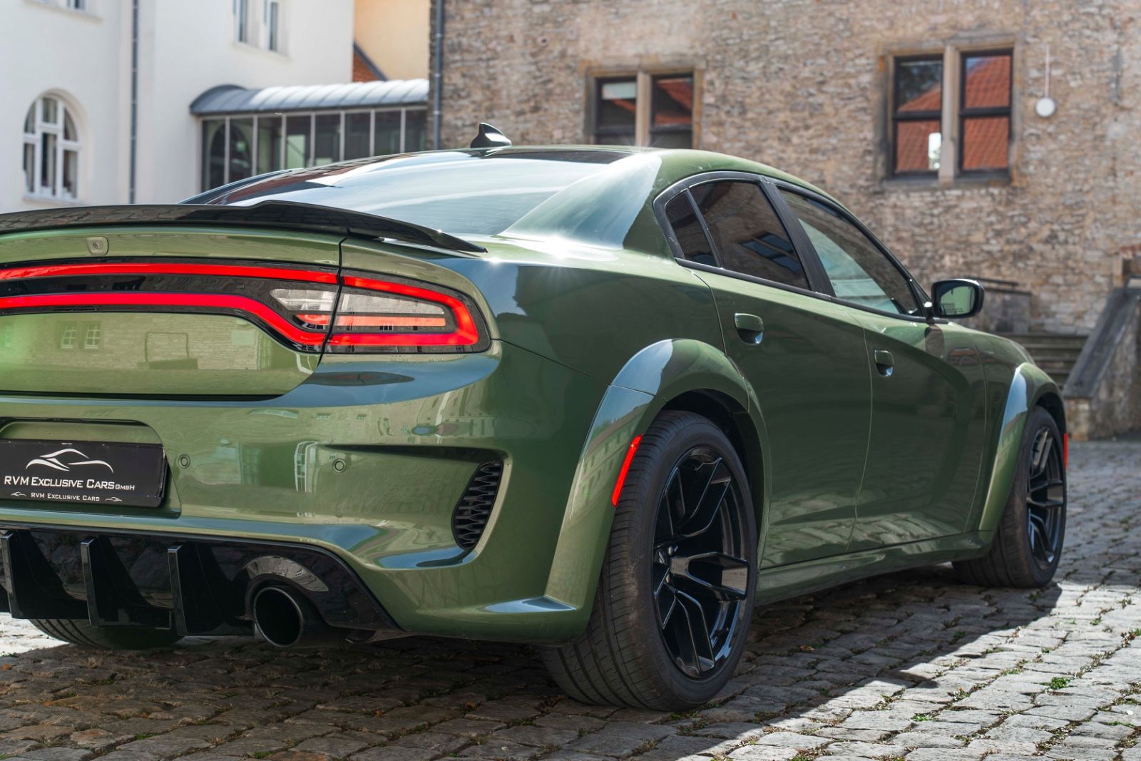 Fahrzeugabbildung Dodge Charger 5,7L DAYTONA WIDEBODY ALPINE CARPLAY KAM