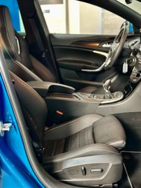 Fahrzeugabbildung Opel Insignia A OPC**ALLRAD**BOSE**BI-XENON**