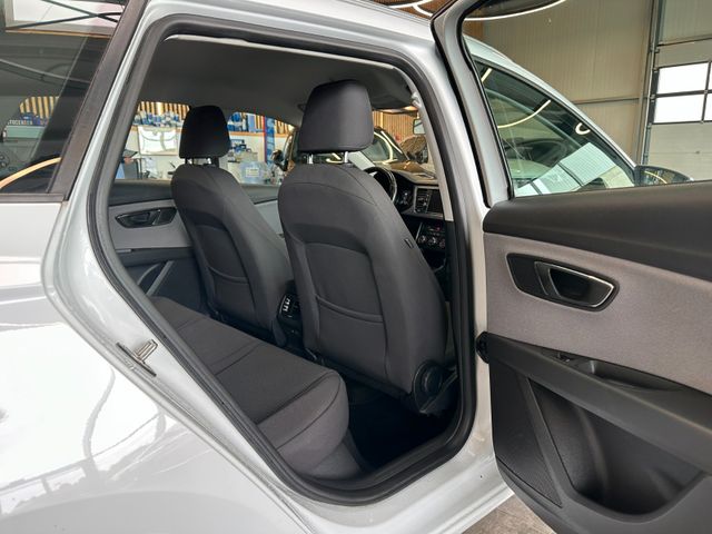 MYAUTOCENTER – Gebraucht- und Jahreswagen mit Werkstattservice in Pfaffenhofen Seat Leon ST *Tempo*Navi*Klima*LED*