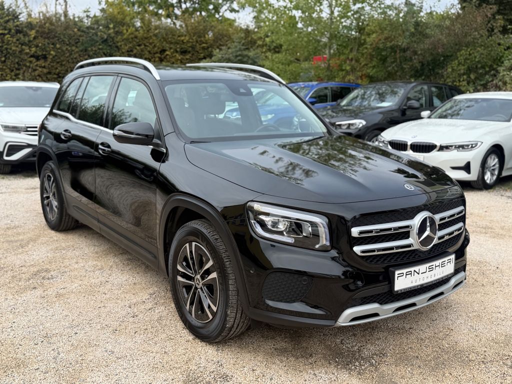Image of Mercedes-Benz GLB 200