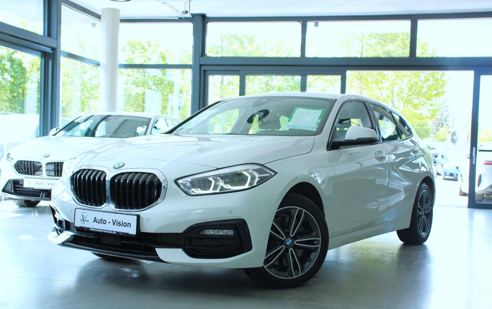 BMW 120d Sport Line (F40)*LED *HeadUp*PDC*SHZ